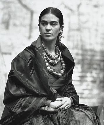 Biografía de Frida Kahlo (Español)